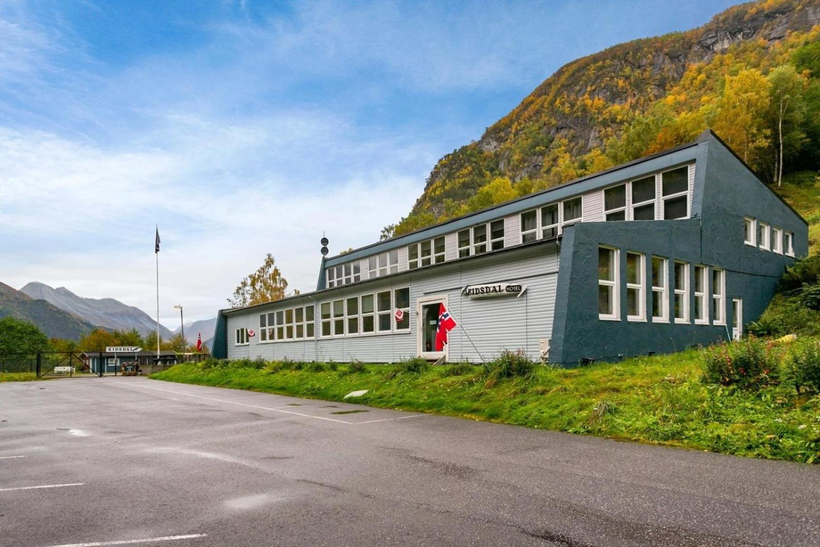 Eidsdal Hotel & Restaurant Exteriér fotografie